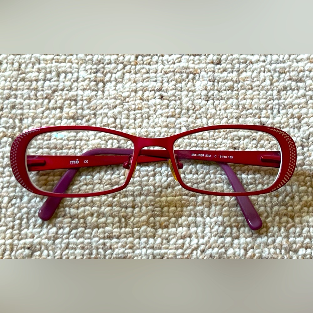 Mō Eyeware glasses. Used but in perfect condition